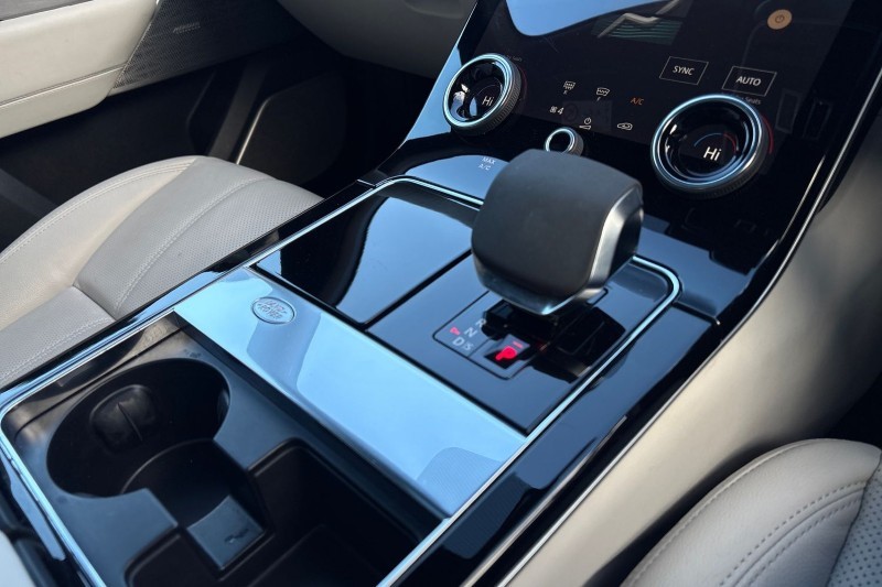 2022 (22) LAND ROVER RANGE ROVER VELAR 2.0 D200 Edition 5dr Auto 4712161