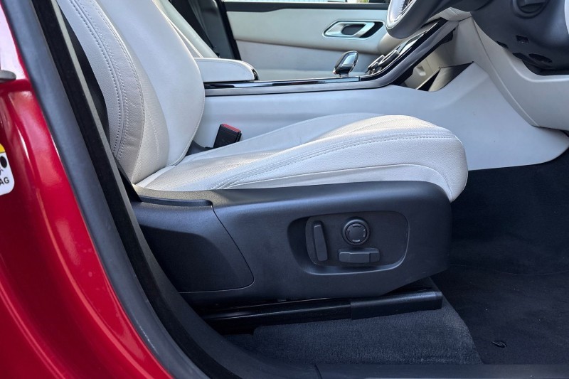 2022 (22) LAND ROVER RANGE ROVER VELAR 2.0 D200 Edition 5dr Auto 4712173