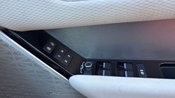 2022 (22) LAND ROVER RANGE ROVER VELAR 2.0 D200 Edition 5dr Auto 4712172