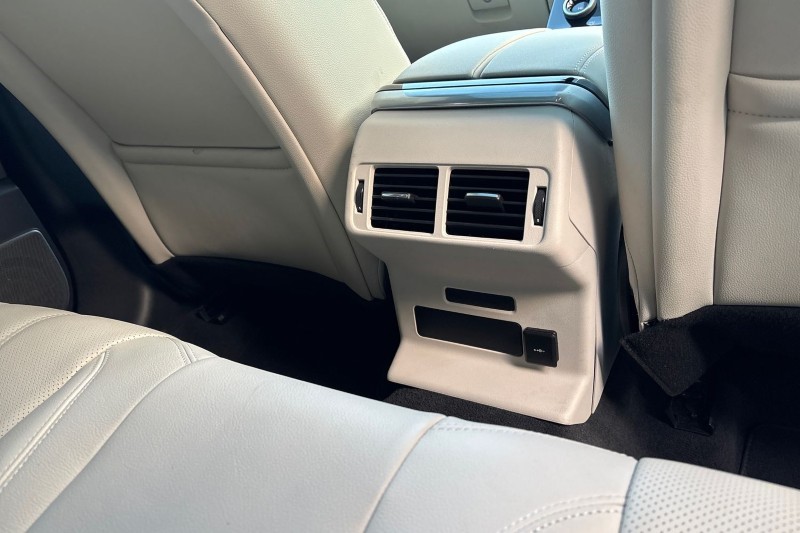 2022 (22) LAND ROVER RANGE ROVER VELAR 2.0 D200 Edition 5dr Auto 4712166