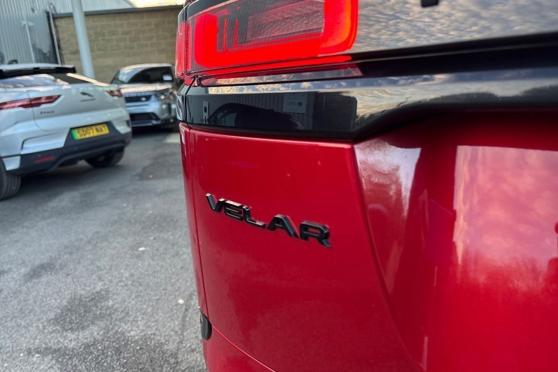 2022 (22) LAND ROVER RANGE ROVER VELAR 2.0 D200 Edition 5dr Auto 4712198