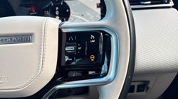 2022 (22) LAND ROVER RANGE ROVER VELAR 2.0 D200 Edition 5dr Auto 4712176