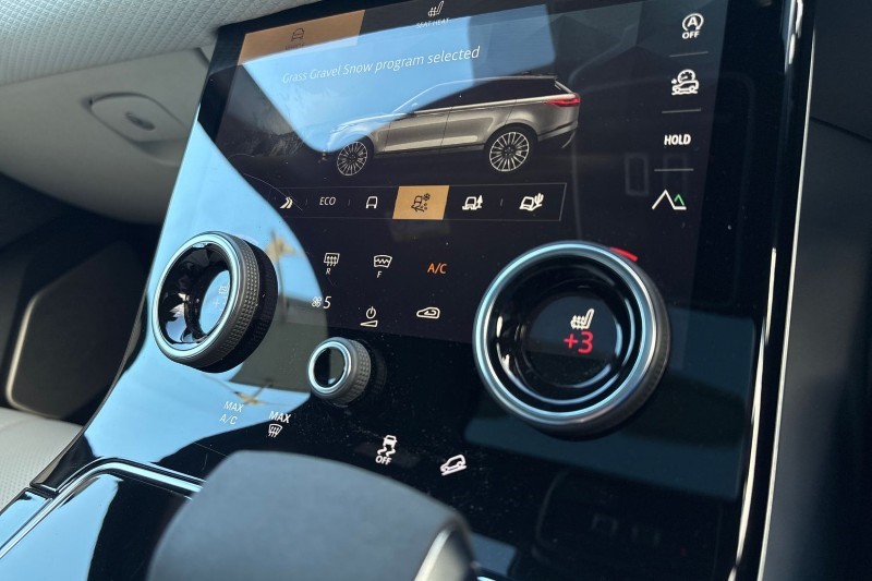 2022 (22) LAND ROVER RANGE ROVER VELAR 2.0 D200 Edition 5dr Auto 4712185