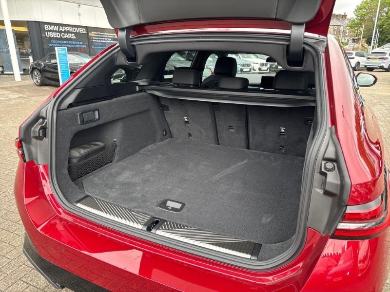  BMW 5 SERIES 550e xDrive M Sport 5dr Auto 5774170