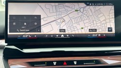 BMW 5 SERIES 550e xDrive M Sport 5dr Auto 5774158