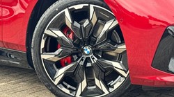 BMW 5 SERIES 550e xDrive M Sport 5dr Auto 5774176