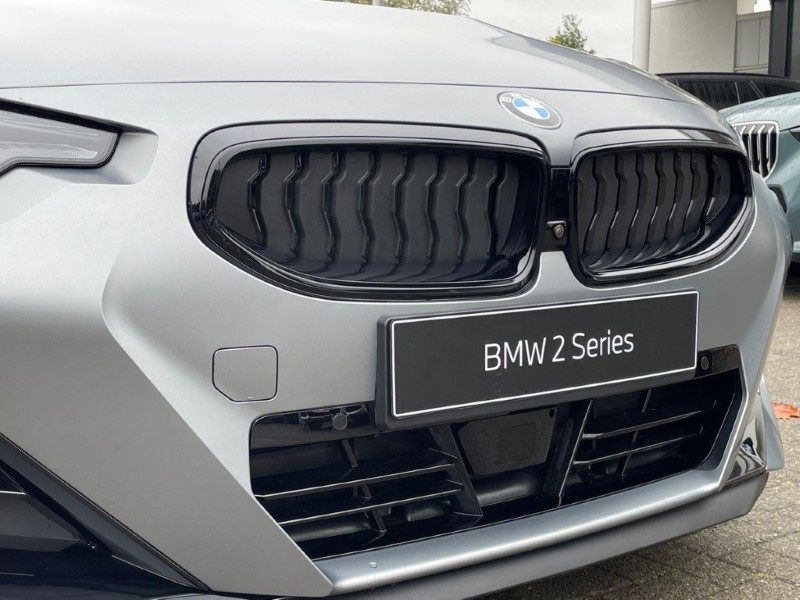 BMW 2 SERIES 220i M Sport 2dr Step Auto [Tech PLUS/Pro Pack] 5961632