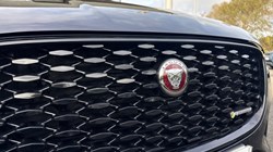 2022 (72) JAGUAR F-PACE 2.0 D200 R-Dynamic Black 5dr Auto AWD 4699906