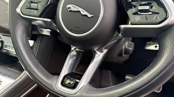 2022 (72) JAGUAR F-PACE 2.0 D200 R-Dynamic Black 5dr Auto AWD 4699890