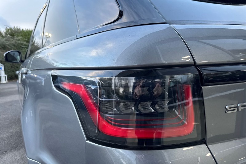 2021 (71) LAND ROVER RANGE ROVER SPORT 3.0 D300 HSE Silver 5dr Auto 4733244