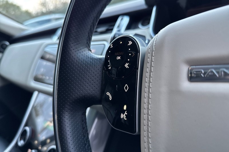 2021 (71) LAND ROVER RANGE ROVER SPORT 3.0 D300 HSE Silver 5dr Auto 4733254