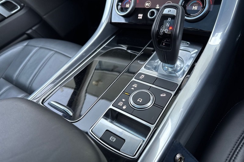 2021 (71) LAND ROVER RANGE ROVER SPORT 3.0 D300 HSE Silver 5dr Auto 4733238