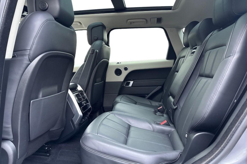 2021 (71) LAND ROVER RANGE ROVER SPORT 3.0 D300 HSE Silver 5dr Auto 4733229