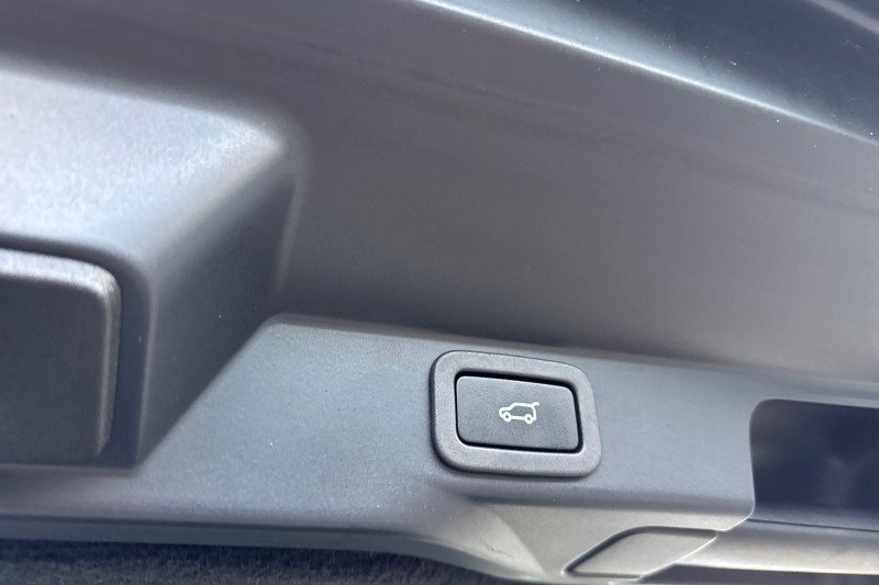 2021 (71) LAND ROVER RANGE ROVER SPORT 3.0 D300 HSE Silver 5dr Auto 4733269