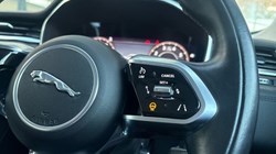 2021 (70) JAGUAR F-PACE 2.0 P250 HSE 5dr Auto AWD 4812643