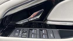 2022 (72) LAND ROVER RANGE ROVER EVOQUE 2.0 D200 R-Dynamic S 5dr Auto 4736258