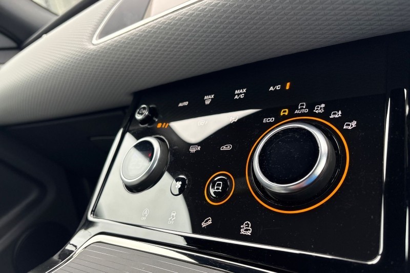 2022 (72) LAND ROVER RANGE ROVER EVOQUE 2.0 D200 R-Dynamic S 5dr Auto 4736270