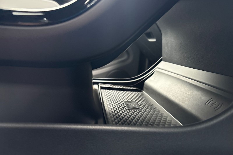 2022 (72) LAND ROVER RANGE ROVER EVOQUE 2.0 D200 R-Dynamic S 5dr Auto 4736273