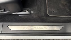 2022 (72) LAND ROVER RANGE ROVER EVOQUE 2.0 D200 R-Dynamic S 5dr Auto 4736276