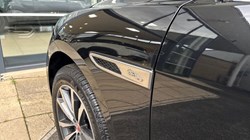 2022 (22) JAGUAR F-PACE 3.0 D300 R-Dynamic SE 5dr Auto AWD 4745952