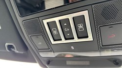 2022 (22) LAND ROVER DISCOVERY 3.0 D300 R-Dynamic SE 5dr Auto 4733302