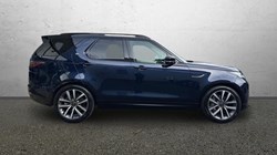 2022 (22) LAND ROVER DISCOVERY 3.0 D300 R-Dynamic SE 5dr Auto 4733285