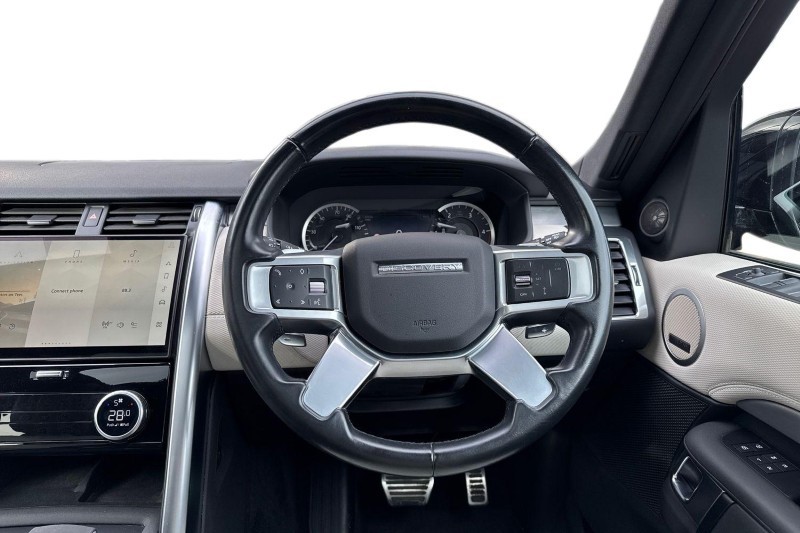 2022 (22) LAND ROVER DISCOVERY 3.0 D300 R-Dynamic SE 5dr Auto 4733295