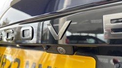 2022 (22) LAND ROVER DISCOVERY 3.0 D300 R-Dynamic SE 5dr Auto 4733325