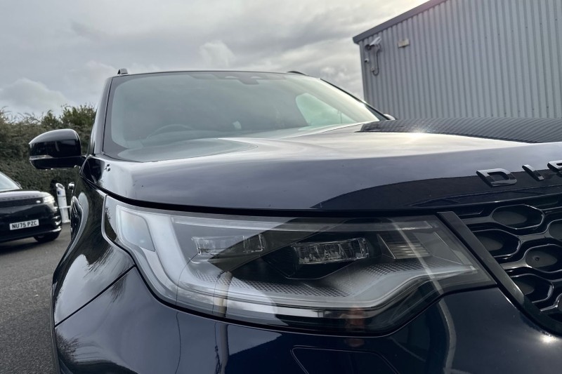 2022 (22) LAND ROVER DISCOVERY 3.0 D300 R-Dynamic SE 5dr Auto 4733297