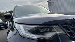 2022 (22) LAND ROVER DISCOVERY 3.0 D300 R-Dynamic SE 5dr Auto 4733297