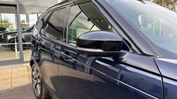 2022 (22) LAND ROVER DISCOVERY 3.0 D300 R-Dynamic SE 5dr Auto 4733334