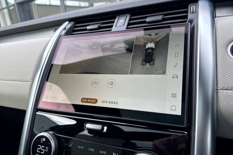 2022 (22) LAND ROVER DISCOVERY 3.0 D300 R-Dynamic SE 5dr Auto 4733292