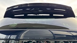 2022 (22) LAND ROVER DISCOVERY 3.0 D300 R-Dynamic SE 5dr Auto 4733329