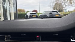 2020 (70) LAND ROVER RANGE ROVER EVOQUE 2.0 D180 R-Dynamic S 5dr Auto 4754404