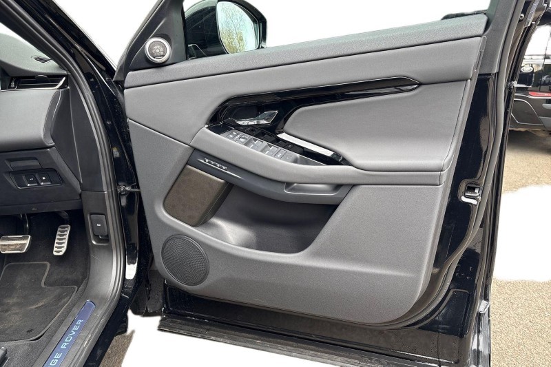 2025 (75) LAND ROVER RANGE ROVER EVOQUE 1.5 P270e Dynamic SE 5dr Auto 5198443