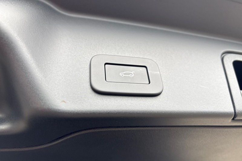 2025 (75) LAND ROVER RANGE ROVER EVOQUE 1.5 P270e Dynamic SE 5dr Auto 5198464