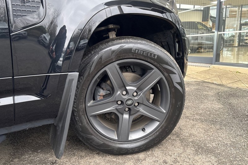 2023 (23) LAND ROVER DEFENDER 3.0 D250 X-Dynamic SE 110 5dr Auto 5014828