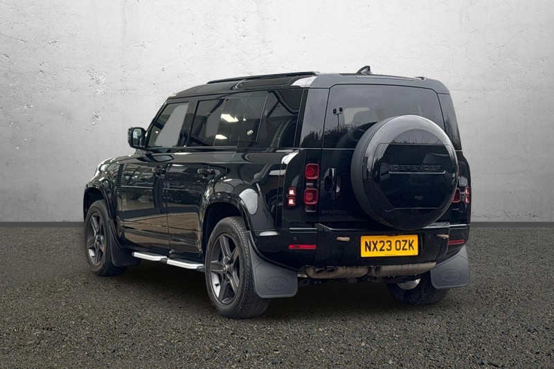 2023 (23) LAND ROVER DEFENDER 3.0 D250 X-Dynamic SE 110 5dr Auto