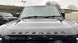 2023 (23) LAND ROVER DEFENDER 3.0 D250 X-Dynamic SE 110 5dr Auto 5014822