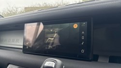 2023 (23) LAND ROVER DEFENDER 3.0 D250 X-Dynamic SE 110 5dr Auto 5014810