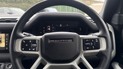 2023 (23) LAND ROVER DEFENDER 3.0 D250 X-Dynamic SE 110 5dr Auto 5014803