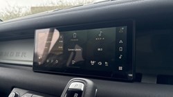 2023 (23) LAND ROVER DEFENDER 3.0 D250 X-Dynamic SE 110 5dr Auto 5014806