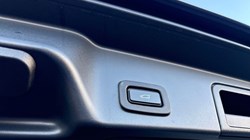 2019 (69) LAND ROVER RANGE ROVER EVOQUE 2.0 D180 R-Dynamic SE 5dr Auto 4793066