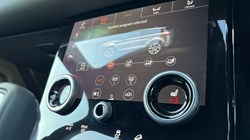 2019 (69) LAND ROVER RANGE ROVER EVOQUE 2.0 D180 R-Dynamic SE 5dr Auto 4793059