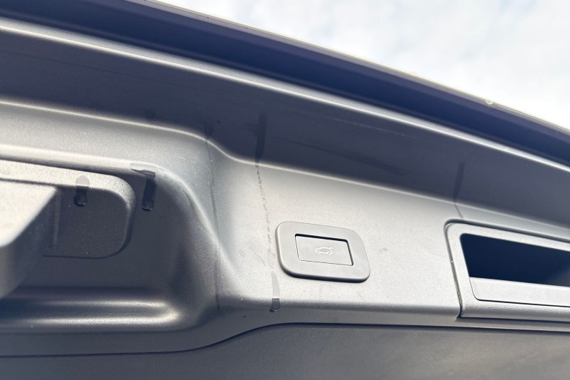 2023 (23) LAND ROVER RANGE ROVER EVOQUE 1.5 P300e R-Dynamic HSE 5dr Auto 4802670