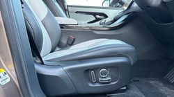 2024 (74) LAND ROVER RANGE ROVER EVOQUE 1.5 P270e Autobiography 5dr Auto 4838828