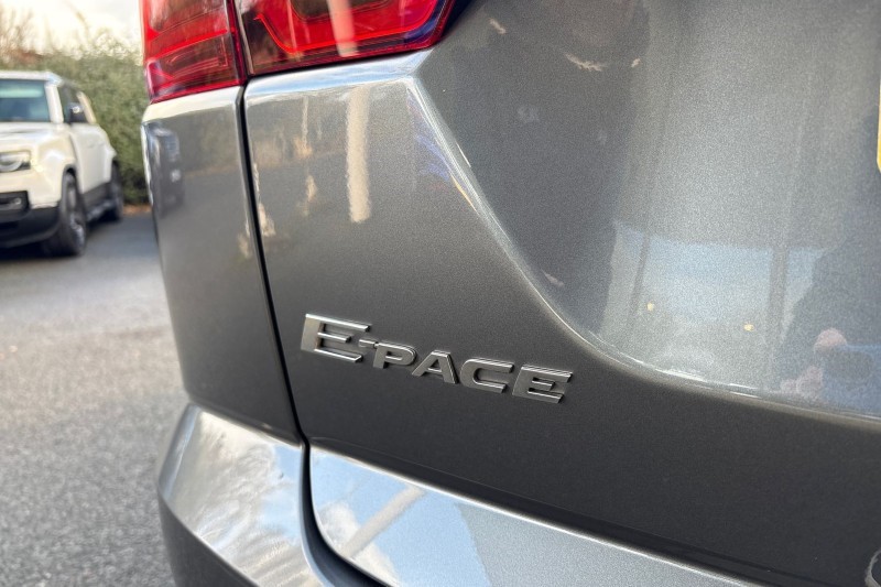 2019 (69) JAGUAR E-PACE 2.0d [180] Chequered Flag Edition 5dr Auto 4810936