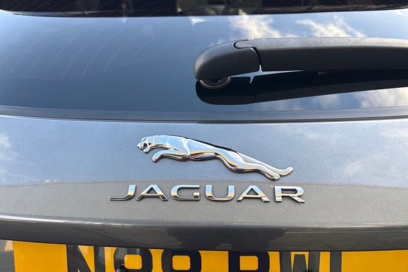 2019 (69) JAGUAR E-PACE 2.0d [180] Chequered Flag Edition 5dr Auto 4810935