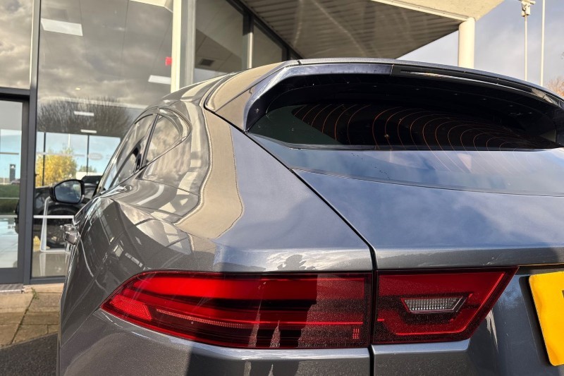 2019 (69) JAGUAR E-PACE 2.0d [180] Chequered Flag Edition 5dr Auto 4810906