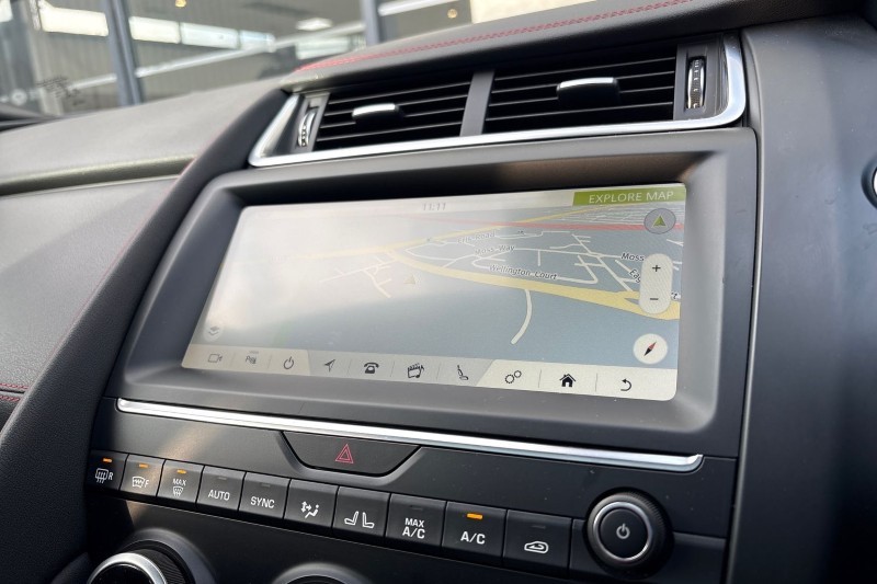 2019 (69) JAGUAR E-PACE 2.0d [180] Chequered Flag Edition 5dr Auto 4810898